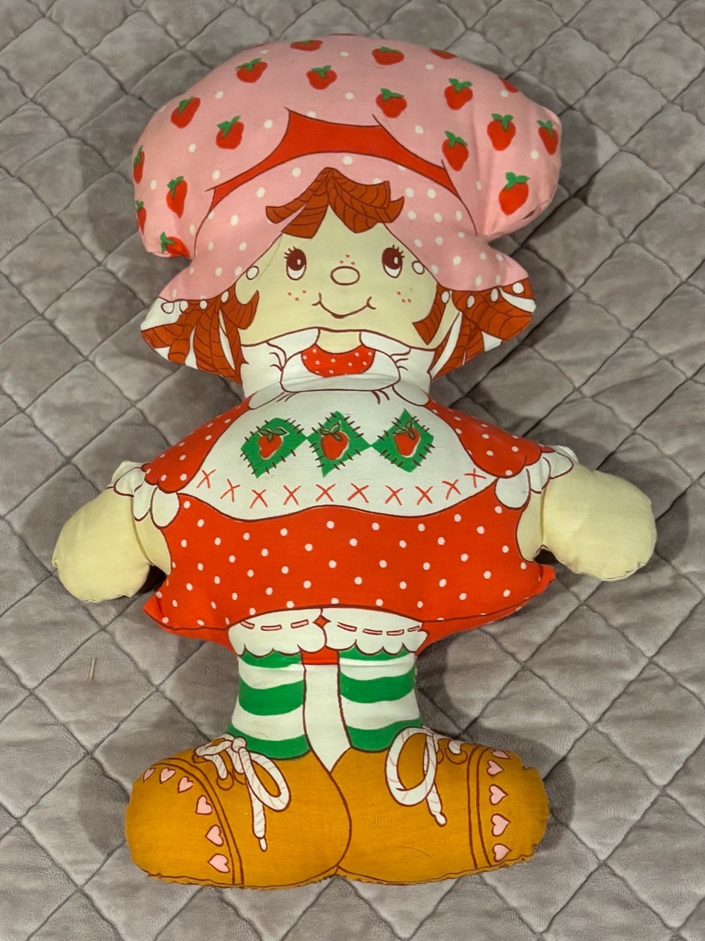 Strawberry Shortcake 1980’s Vintage Plush Doll